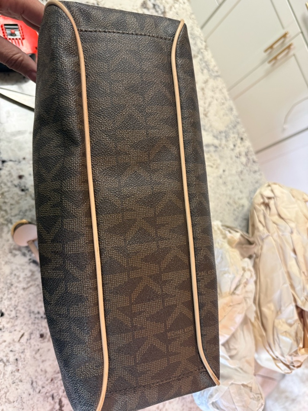 Michael Kors Brown Signature Logo Shoulder Bag with Tan Trim - Picture 6 of 8